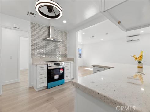 1737 W Cris , Anaheim, CA