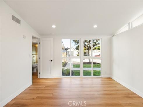 108 S Level , Anaheim, CA