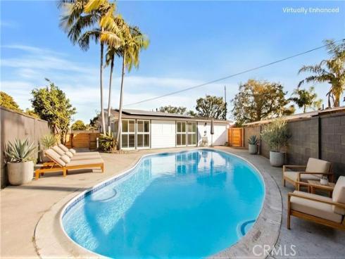 108 S Level , Anaheim, CA