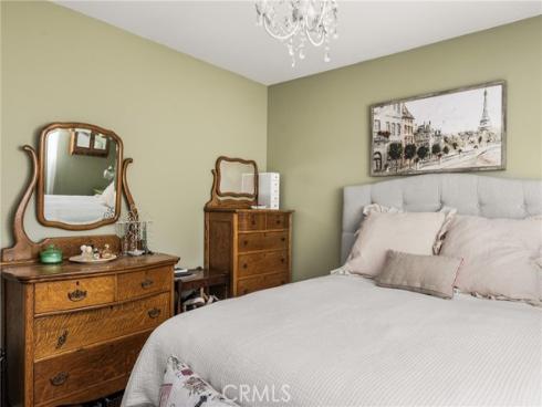 1071 S Avocado Way, Anaheim, CA