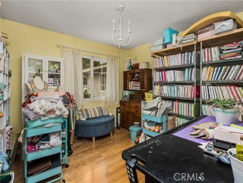 1071 S Avocado Way, Anaheim, CA