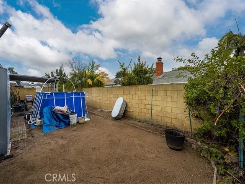 1071 S Avocado   Way, Anaheim, CA