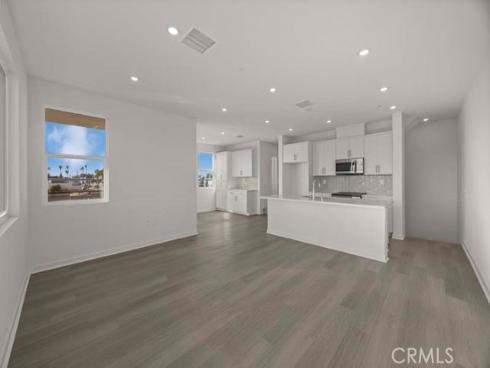 107 S. Laxore 408 , Anaheim, CA