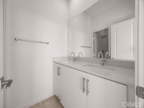 107 S. Laxore 408 , Anaheim, CA