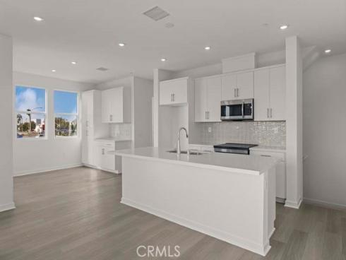 107 S. Laxore 408 , Anaheim, CA