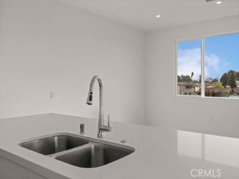 107 S. Laxore 408 , Anaheim, CA