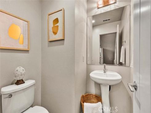 813 S Anaheim 101 Boulevard, Anaheim, CA