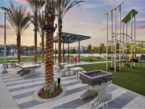 1730 E Park 16 Street, Anaheim, CA