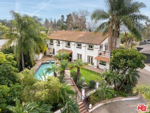 7680 E Eucalyptus Way, Anaheim, CA