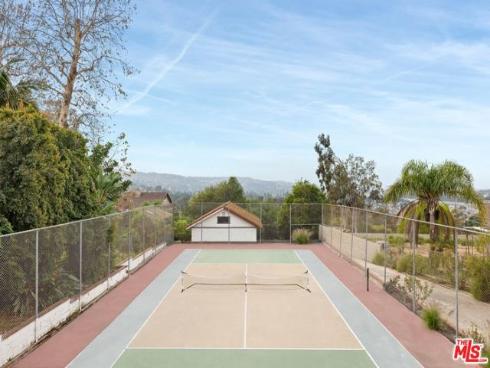 7680 E Eucalyptus Way, Anaheim, CA