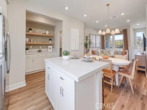 1770 E Park 24 Street, Anaheim, CA