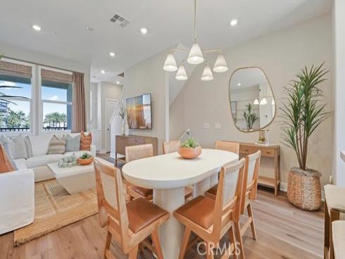 1770 E Park 24 Street, Anaheim, CA