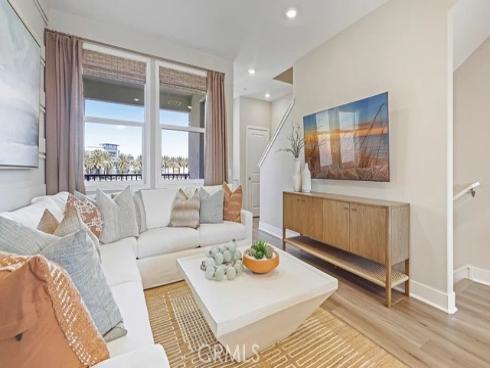 1770 E Park 24 Street, Anaheim, CA