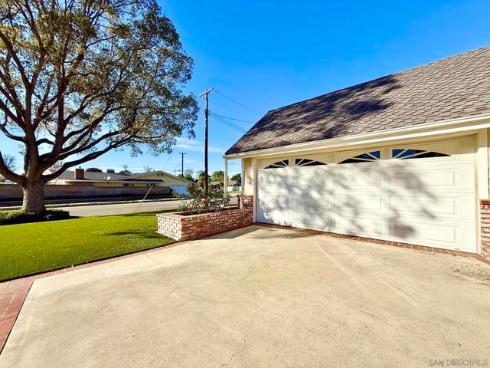 2034 S Flippen Drive , Anaheim, CA