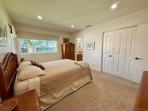 2034 S Flippen Drive , Anaheim, CA