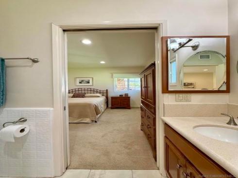 2034 S Flippen Drive , Anaheim, CA