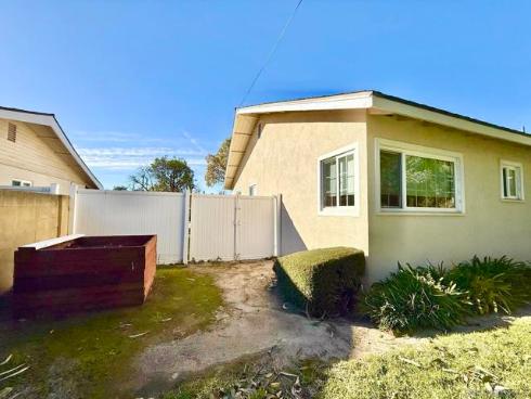 2034 S Flippen Drive , Anaheim, CA