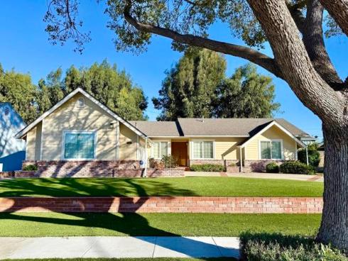 2034 S Flippen Drive , Anaheim, CA