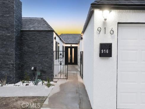 916 N West , Anaheim, CA