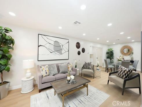 916 N West , Anaheim, CA