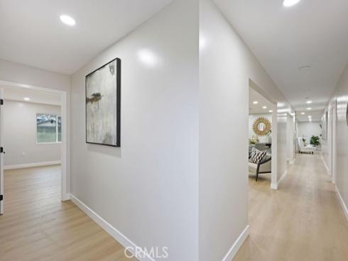 916 N West , Anaheim, CA