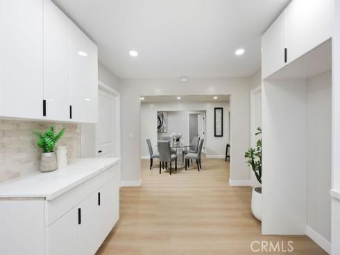 916 N West , Anaheim, CA