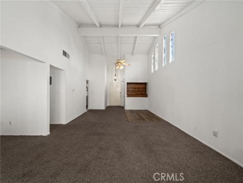 2011 W Katella 3 , Anaheim, CA