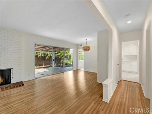 633 S Hacienda Street, Anaheim, CA