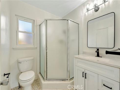 633 S Hacienda Street, Anaheim, CA