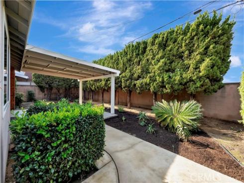 633 S Hacienda Street, Anaheim, CA