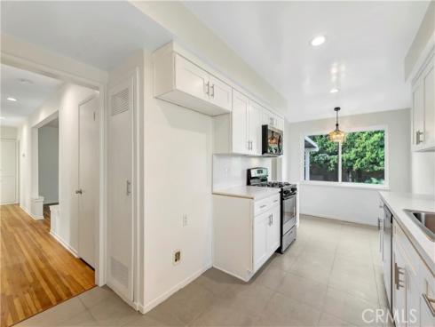 633 S Hacienda Street, Anaheim, CA