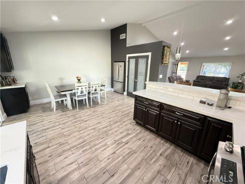 1748 N Oxford   Street, Anaheim, CA