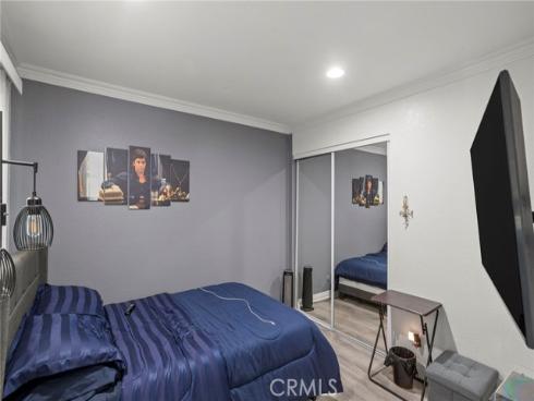 1981 W Bayshore  , Anaheim, CA