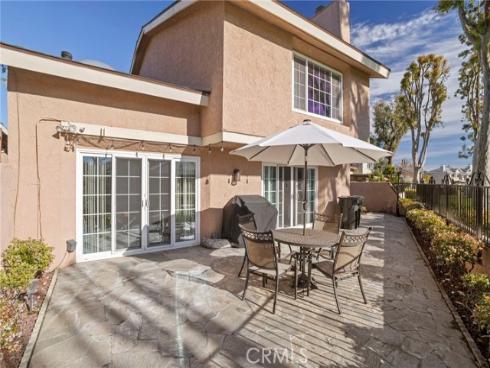 1981 W Bayshore  , Anaheim, CA