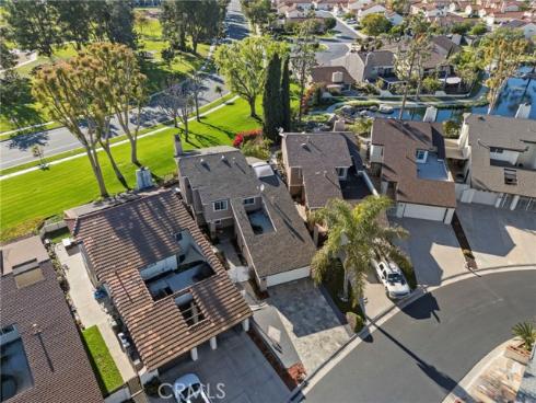 1981 W Bayshore  , Anaheim, CA