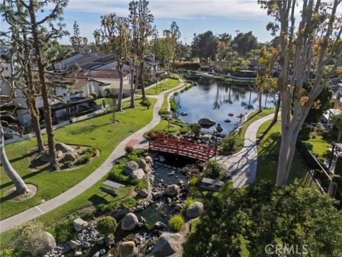 1981 W Bayshore  , Anaheim, CA