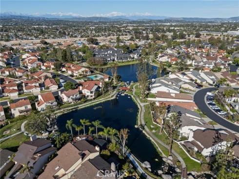 1981 W Bayshore  , Anaheim, CA