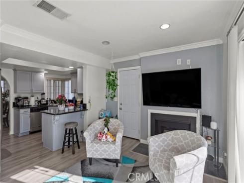 1981 W Bayshore  , Anaheim, CA