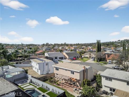 6116 E Paseo Rio Azul , Anaheim, CA