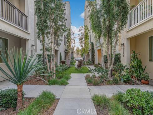 629 S Mosaic  , Anaheim, CA