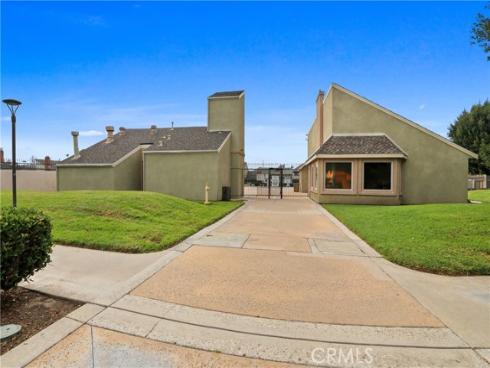 1331 W Cerritos 26 , Anaheim, CA