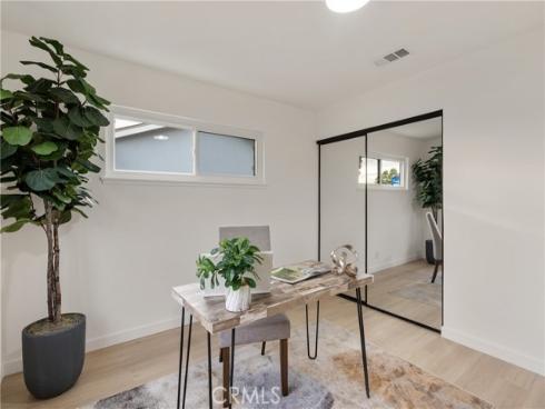 1921 W Clearbrook , Anaheim, CA