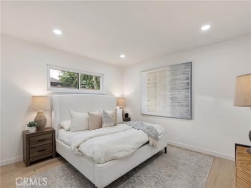 1921 W Clearbrook , Anaheim, CA