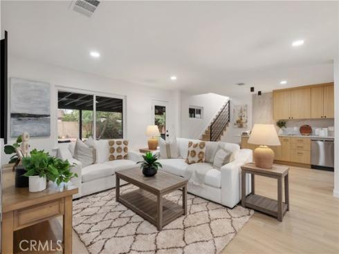 1921 W Clearbrook , Anaheim, CA