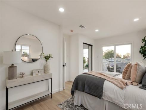 1921 W Clearbrook , Anaheim, CA