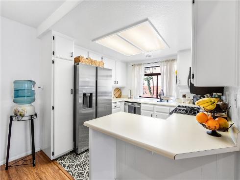 3573 W Greentree Cir C , Anaheim, CA