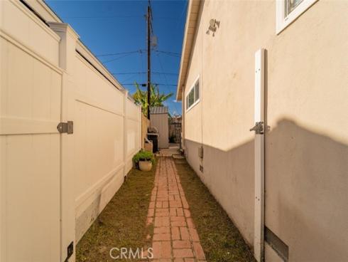 223 S Emerald Street, Anaheim, CA