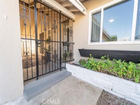 223 S Emerald Street, Anaheim, CA