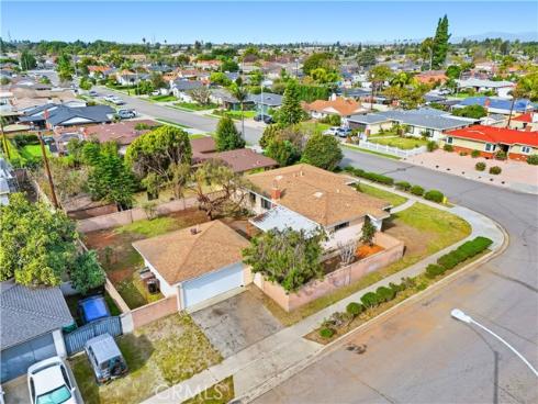 2420 W Grivey , Anaheim, CA