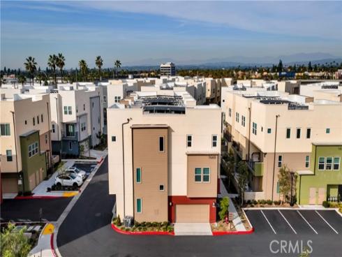 1669 W Lincoln 102 Avenue, Anaheim, CA